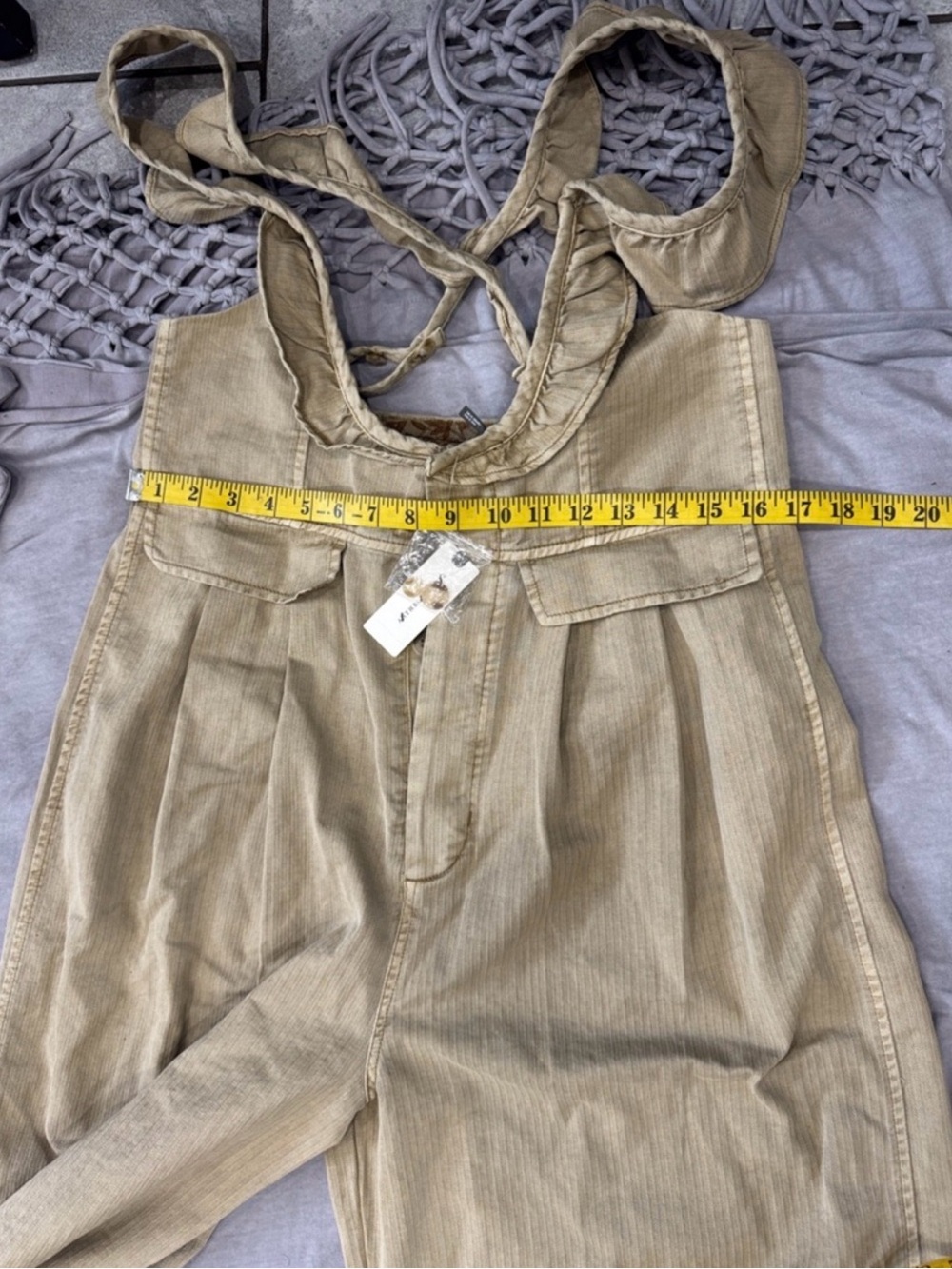 Anthropologie - Wide Leg Overalls Jumpsuit - size 14 (tiny hole) - Picture 4 of 7